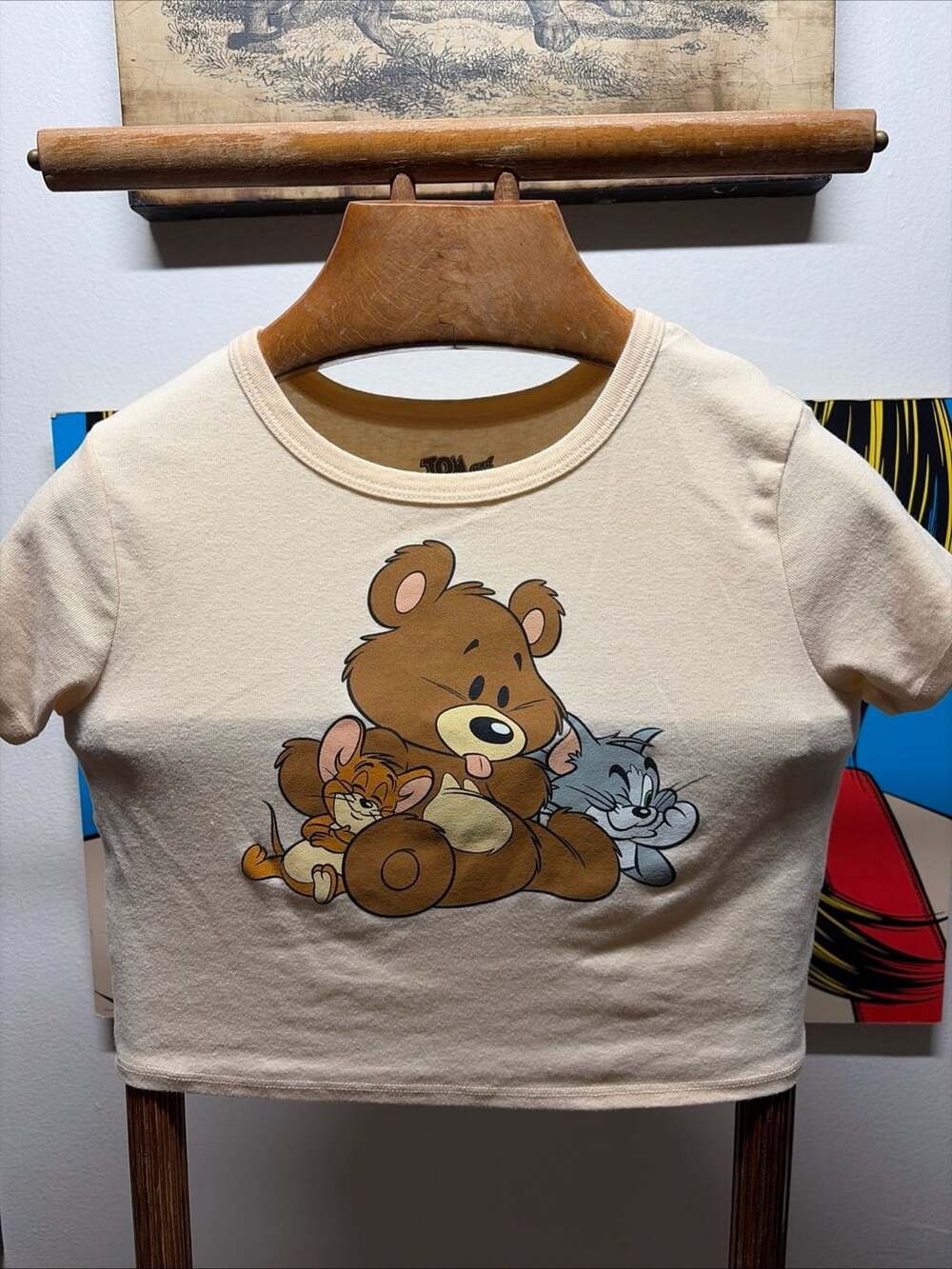 Tom And Jerry Crop Top Size M Beige Graphic T-Shirt